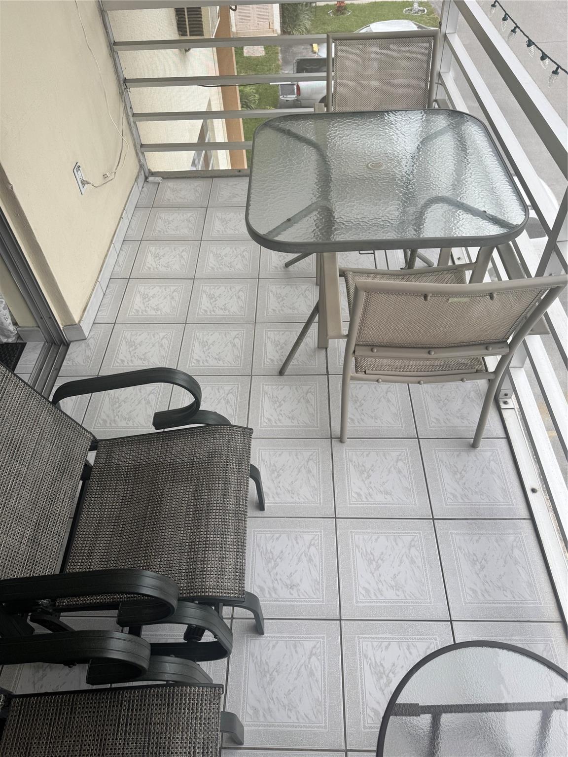 Mar-Len Gardens - Residential