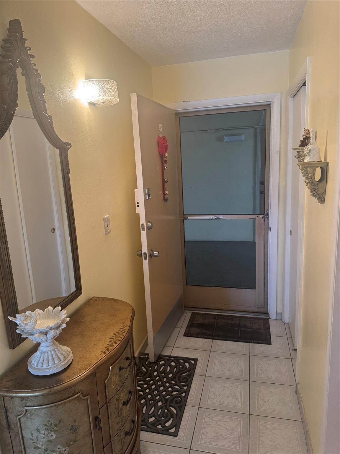 Mar-Len Gardens - Residential