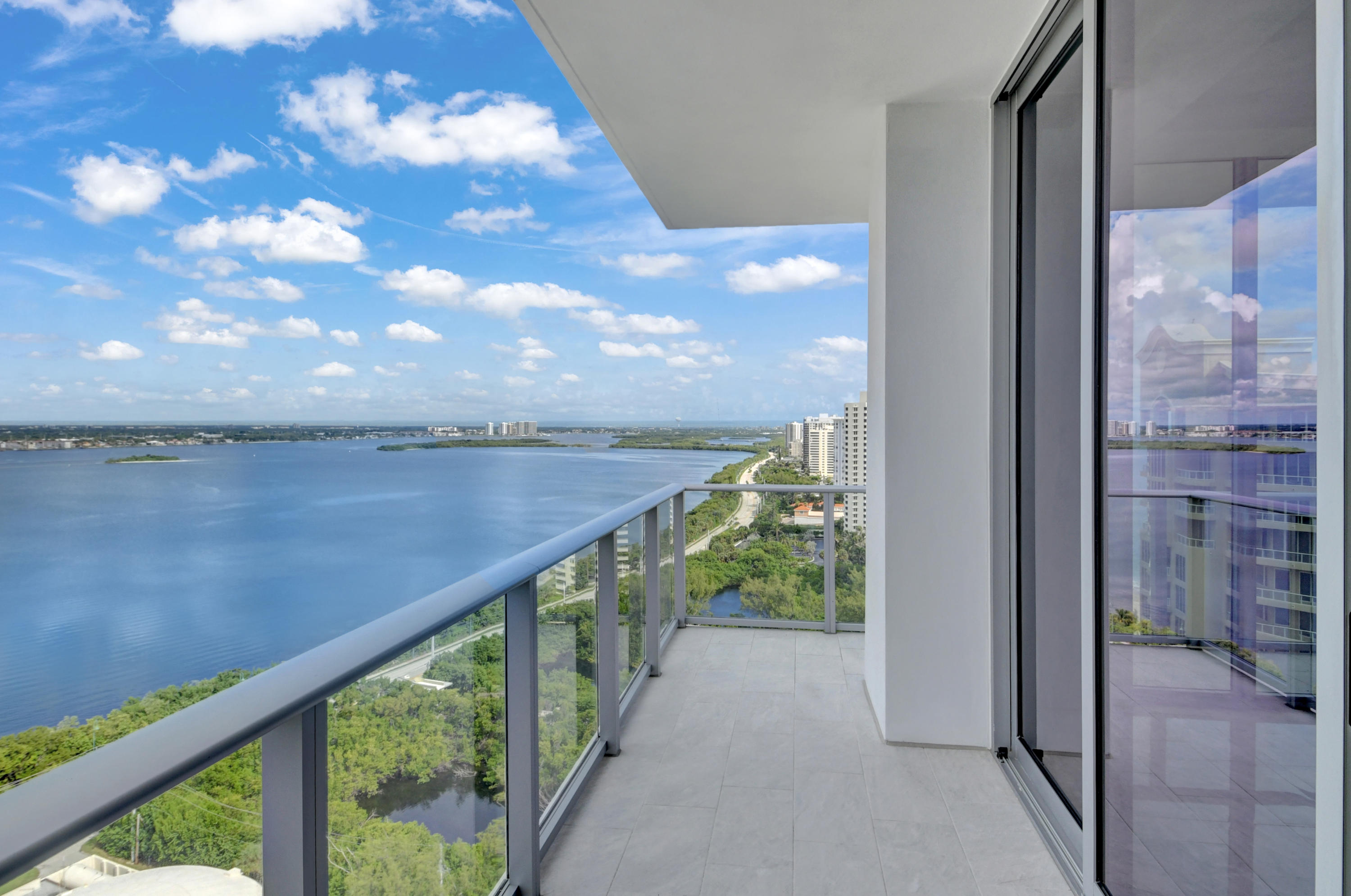 5000 NORTH OCEAN - Residential