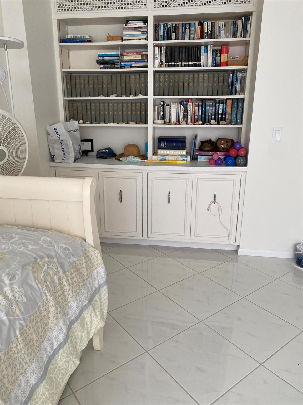 Mayfair House Condo - Residential Lease