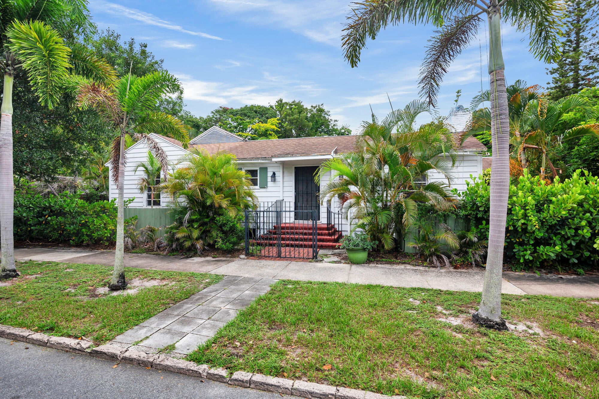 324 Albemarle Road