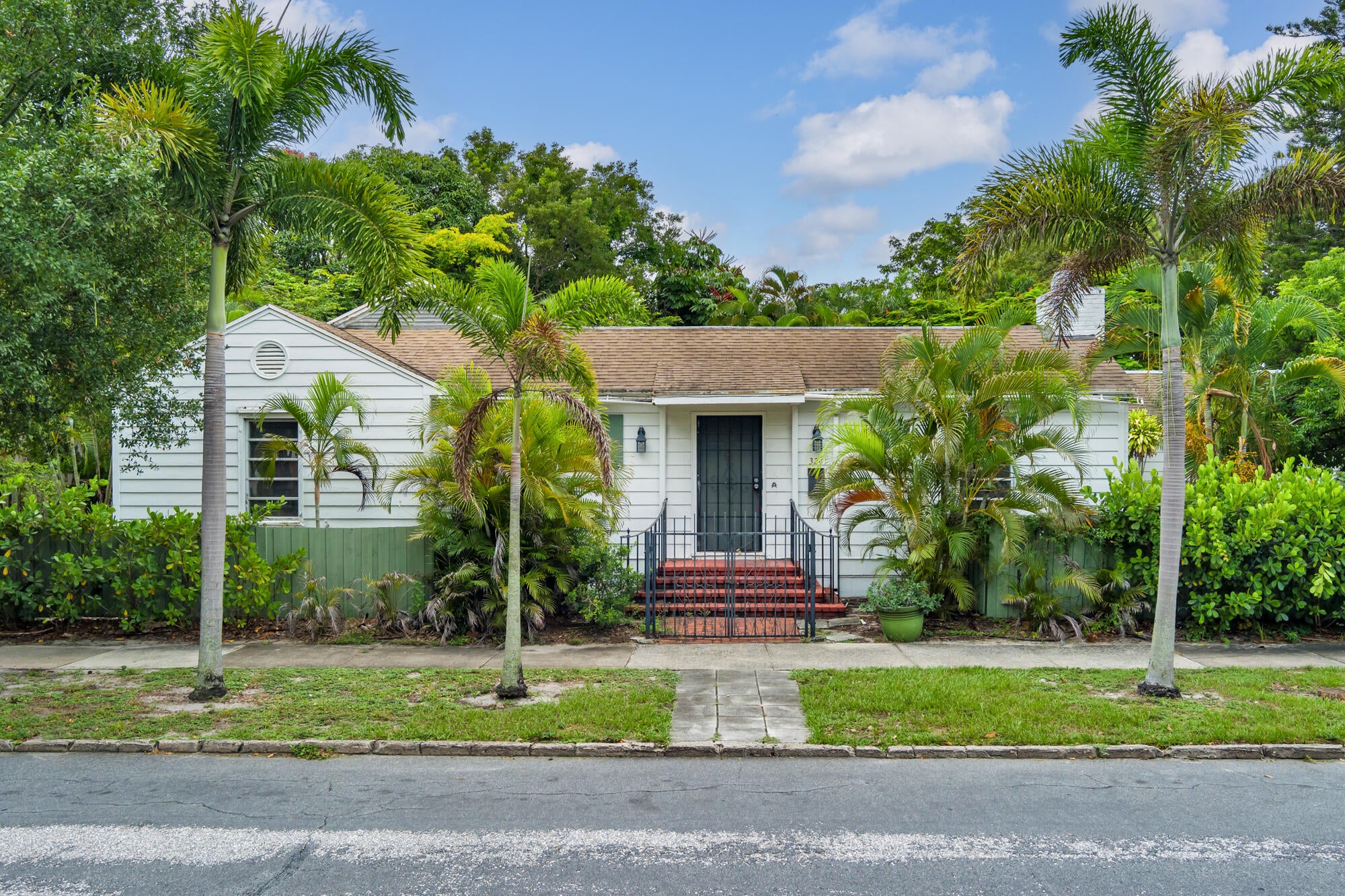 324 Albemarle Road