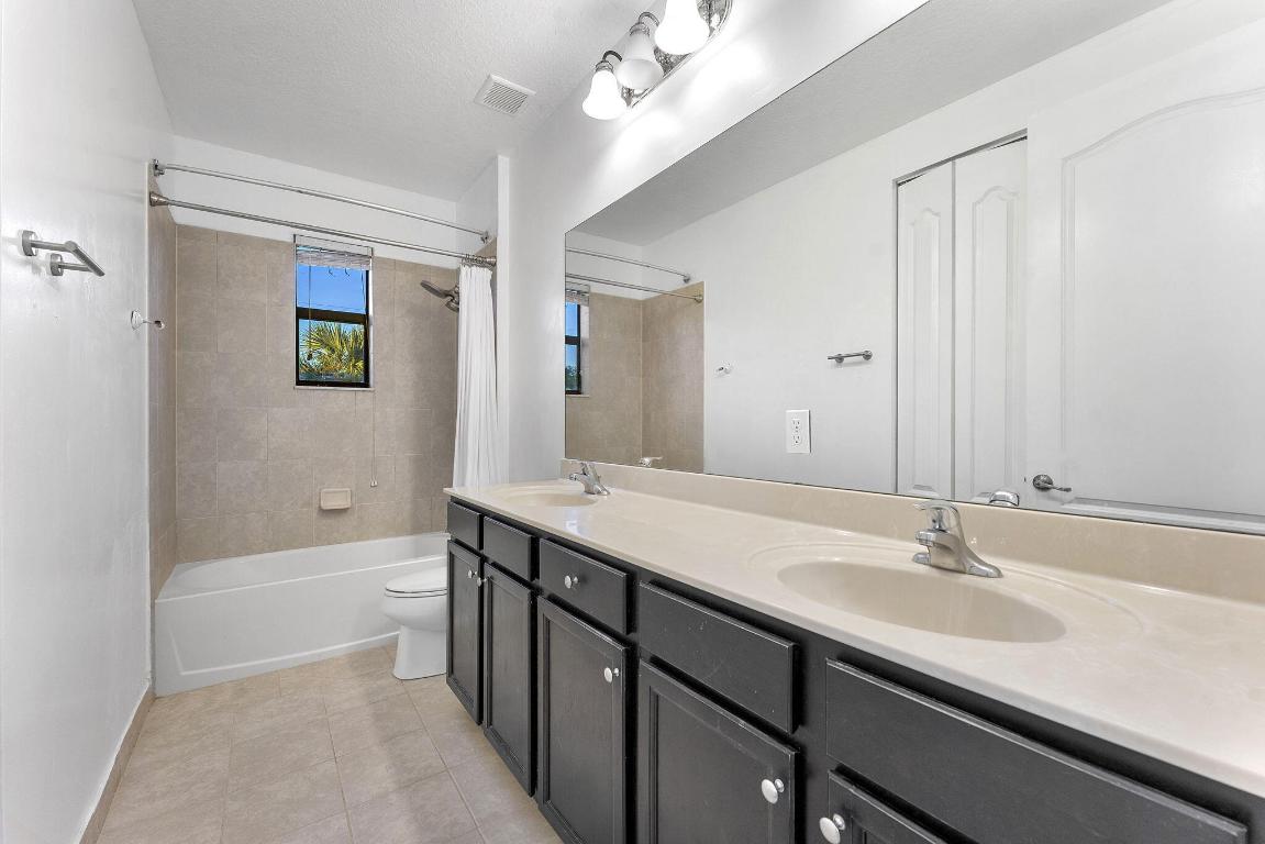 ASPEN GLEN PUD - Residential Lease