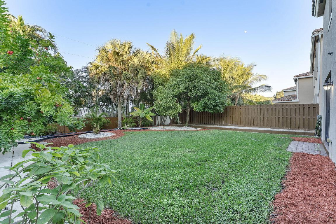 ASPEN GLEN PUD - Residential Lease