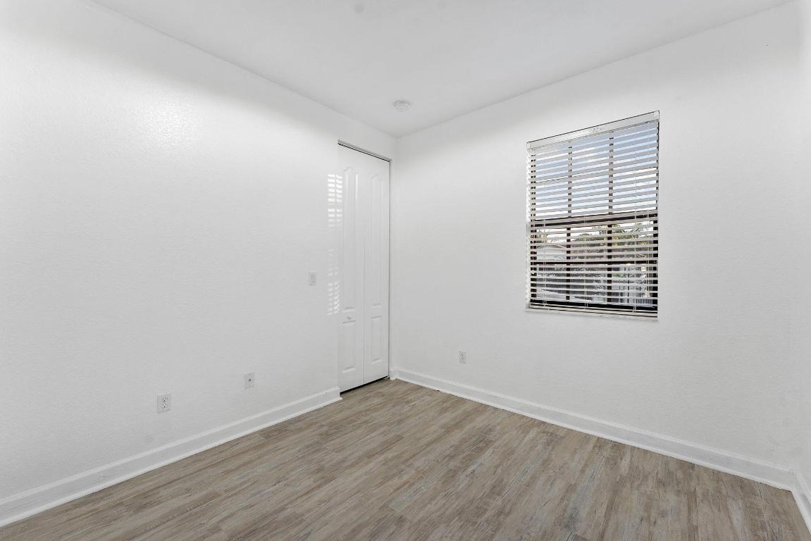 ASPEN GLEN PUD - Residential Lease