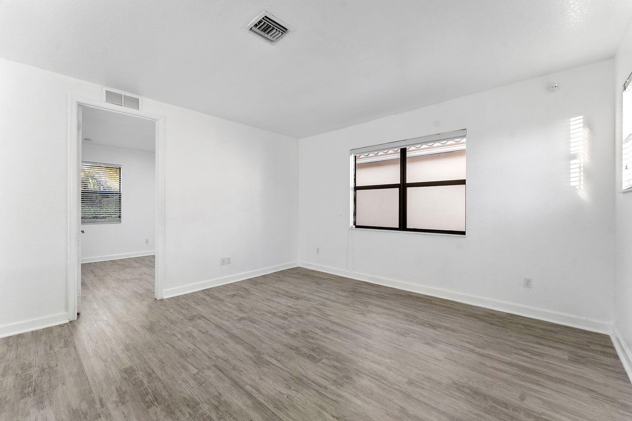 ASPEN GLEN PUD - Residential Lease