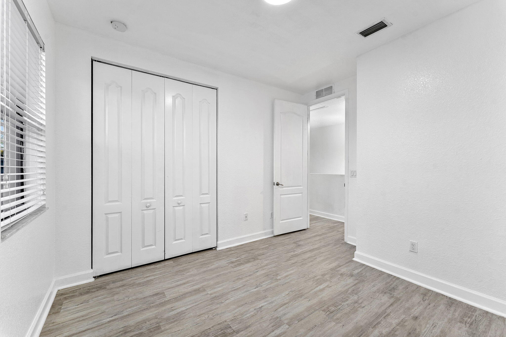 ASPEN GLEN PUD - Residential Lease