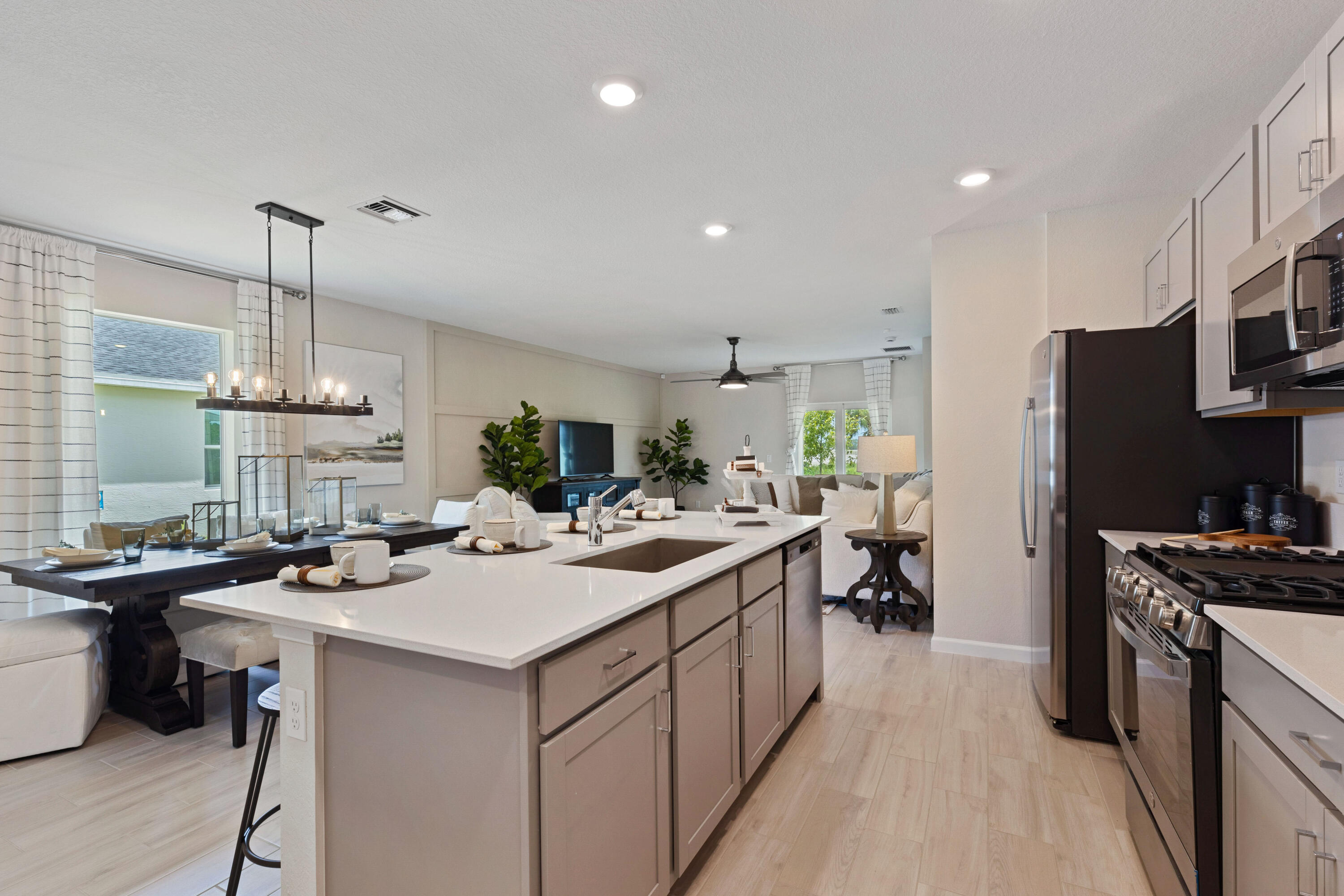 LTC RANCH WEST PHASE 1 - Residential