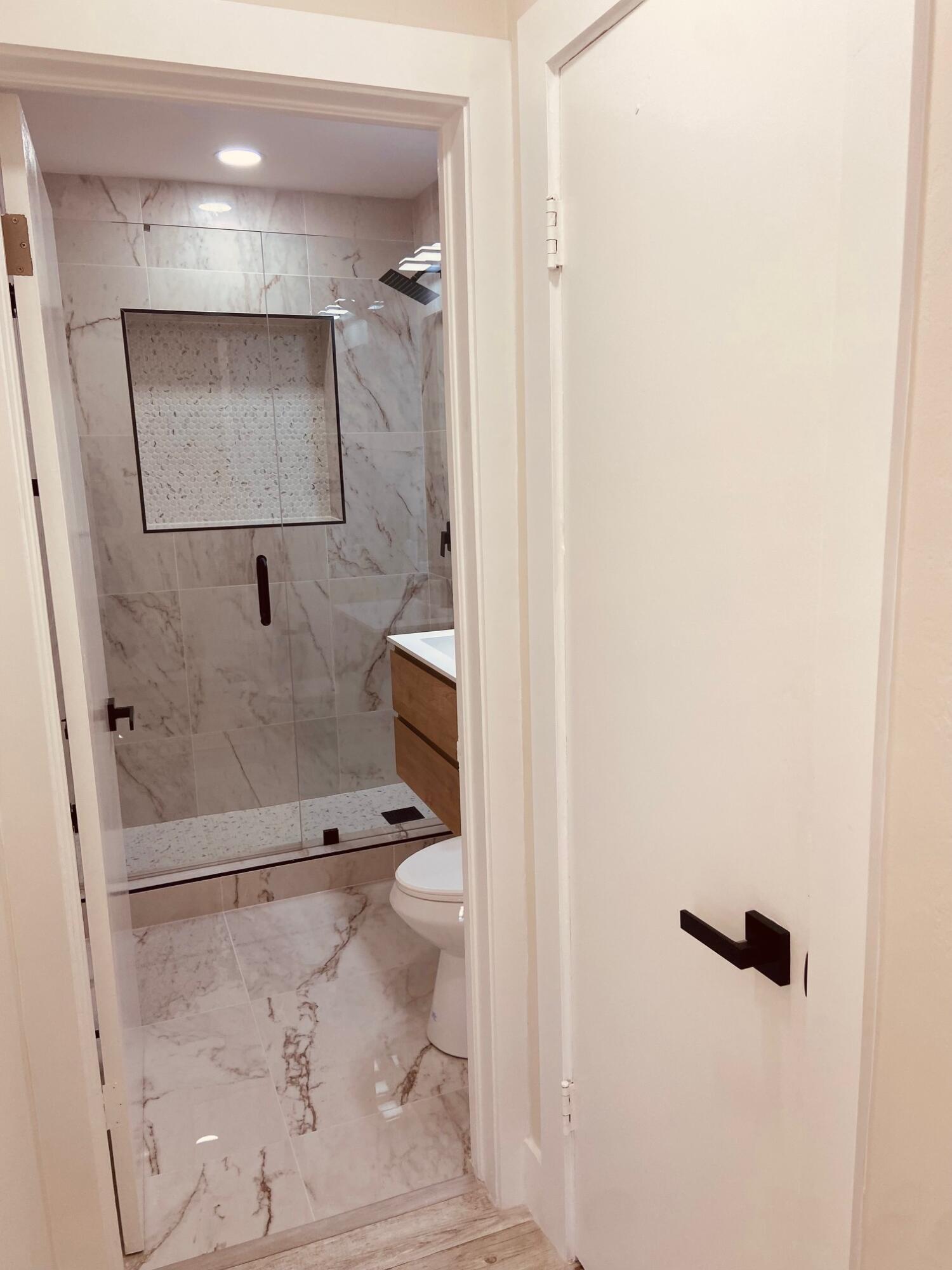 DEL IDA PARK - Residential Lease