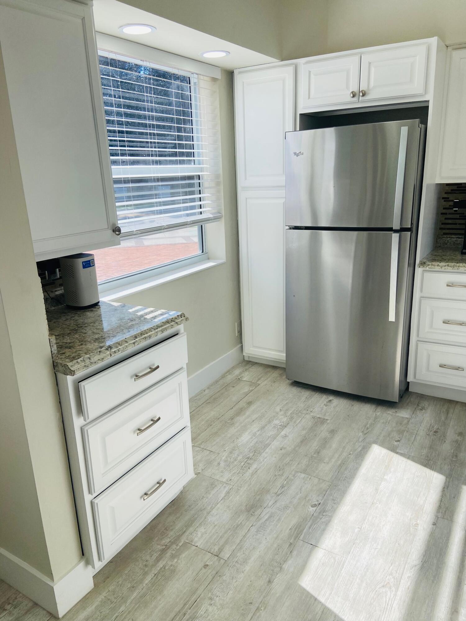 DEL IDA PARK - Residential Lease