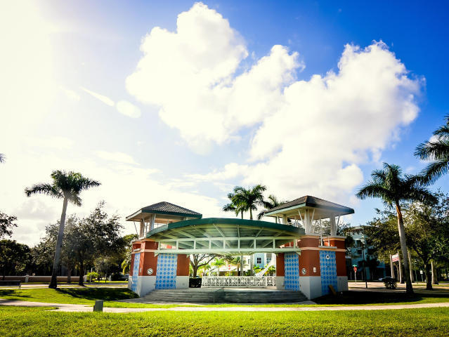 Abacoa Town Center 03 - Residential