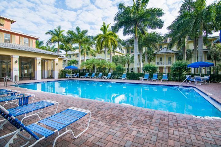 Abacoa Town Center 03 - Residential