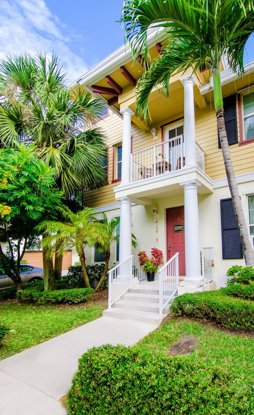 Welcome this beautiful 3BR/2BA/2-half baths/2CG corner townhouse located in Antigua in Abacoa. This home offers a wonderful layout with extra room on the 1-st floor ideal for an office or additional bedroom plus a small loft area on the 3-rd floor ideal for work space as well. The home offers updated kitchen with granite counter tops, breakfast bar, dining room and a large living room with a private balcony overlooking the park. All 3 bedrooms are on the 3rd floor and offer lots of room and storage space. This home also has crown molding throughout, wood floors in the living room and lots of day light. Located in the heart of Abacoa Antigua offers some of the best location walking distance to Main Street, Roger Dean Stadium and just 10 mins away from the beach. This is a MUST see home.