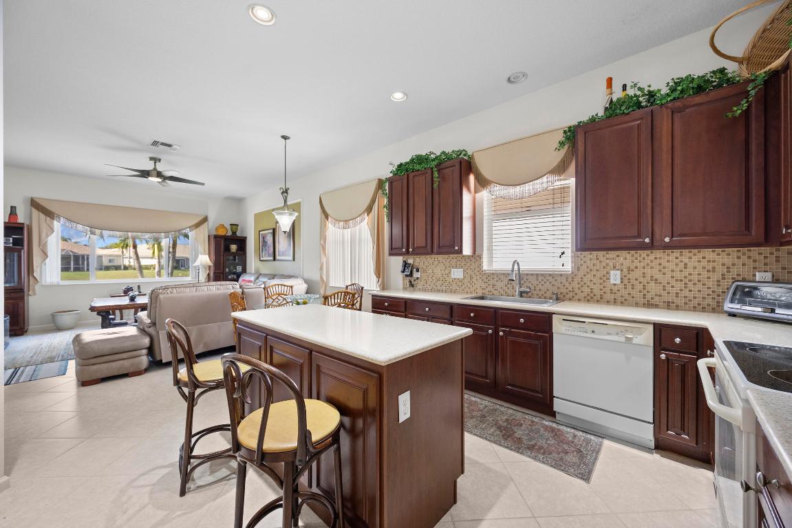 BAYWINDS RPD 11 - Residential