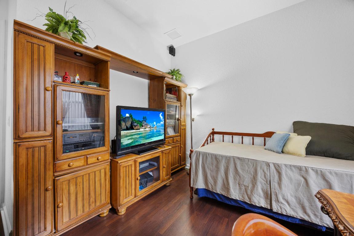 BAYWINDS RPD 11 - Residential