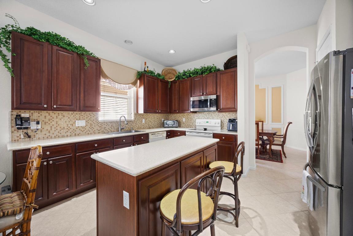 BAYWINDS RPD 11 - Residential