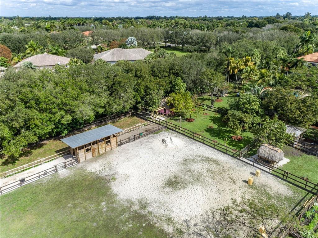 Valenzuela Parcels 170-17 - Residential