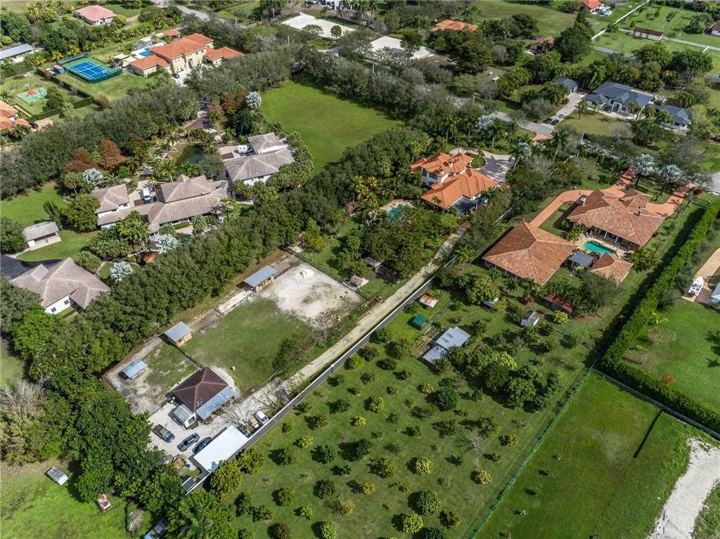 Valenzuela Parcels 170-17 - Residential