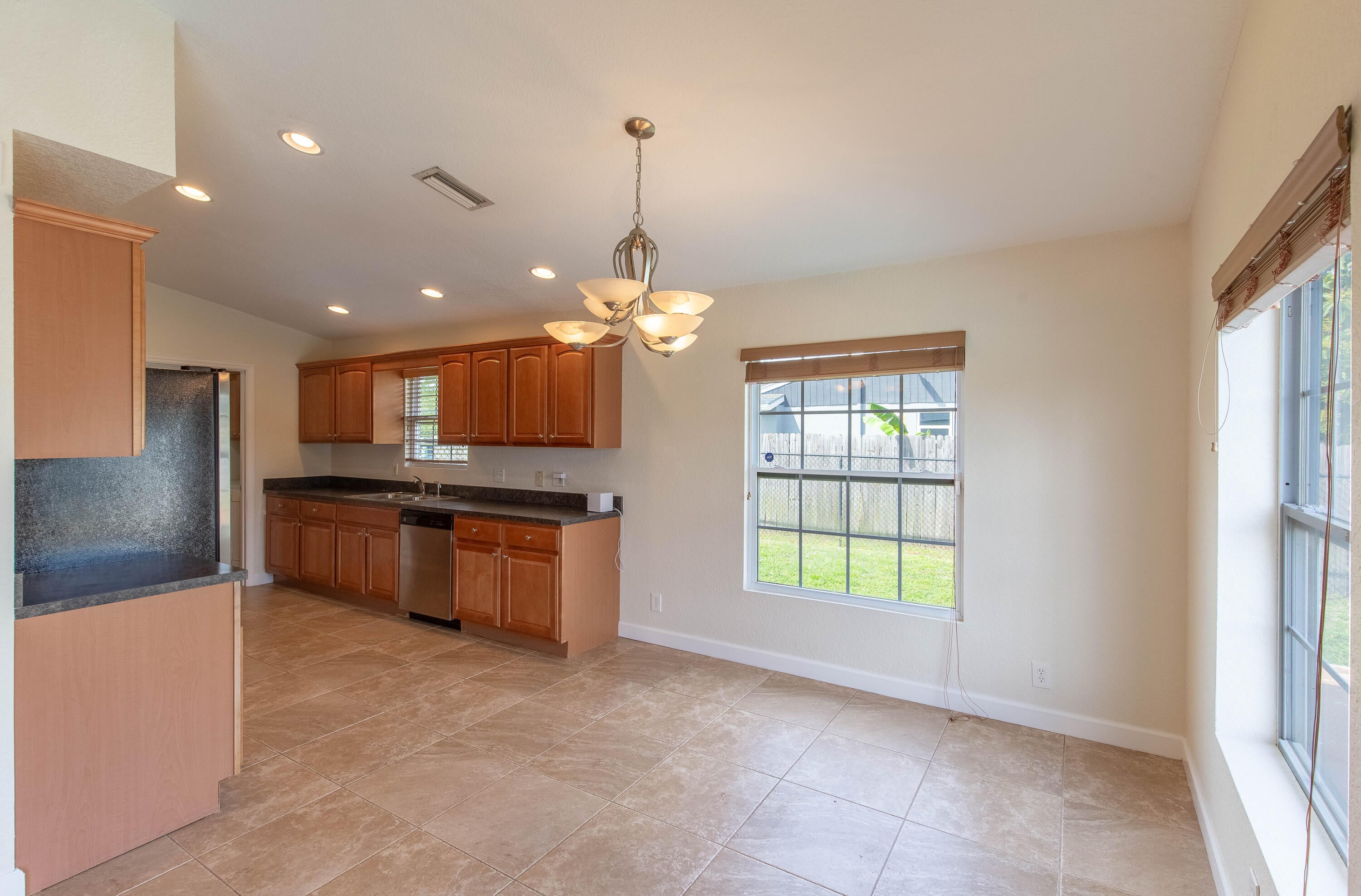 Properties 1240 Grandview Circle
