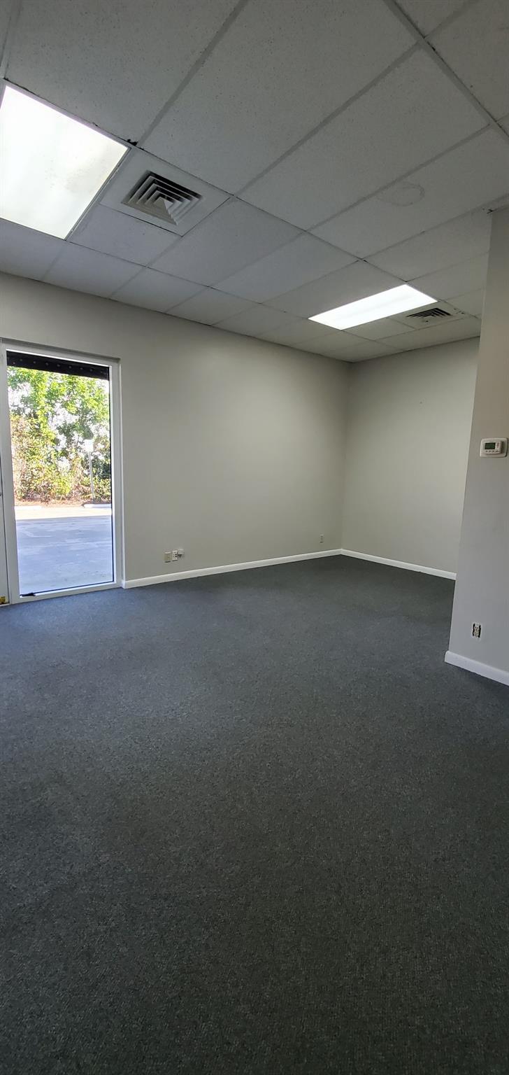 The Deerfield Warehouses, located at 1471 SW 30th Avenue in Deerfield Beach, Florida, is a 13,500 square foot single story building that sits on .85 acres. The building has twelve bays ranging from 750 square feet to 1,500 square feet and is constructed of concrete block with a steel deck roof. The units have hurricane impact glass front entrances and windows. Each unit has a 10’ x 14’ grade level overhead door, and skylights in the warehouse. Deerfield Warehouses is just off the Sawgrass Expressway and within easy reach of both the I-95 expressway and the Florida Turnpike. Deerfield Beach is conveniently located between Fort Lauderdale Hollywood International Airport and Palm Beach International Airport. The property is zoned I for Industrial.