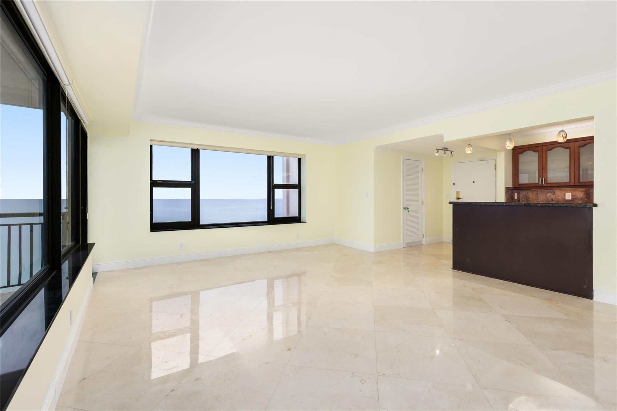 3800 Galt Ocean Drive 905