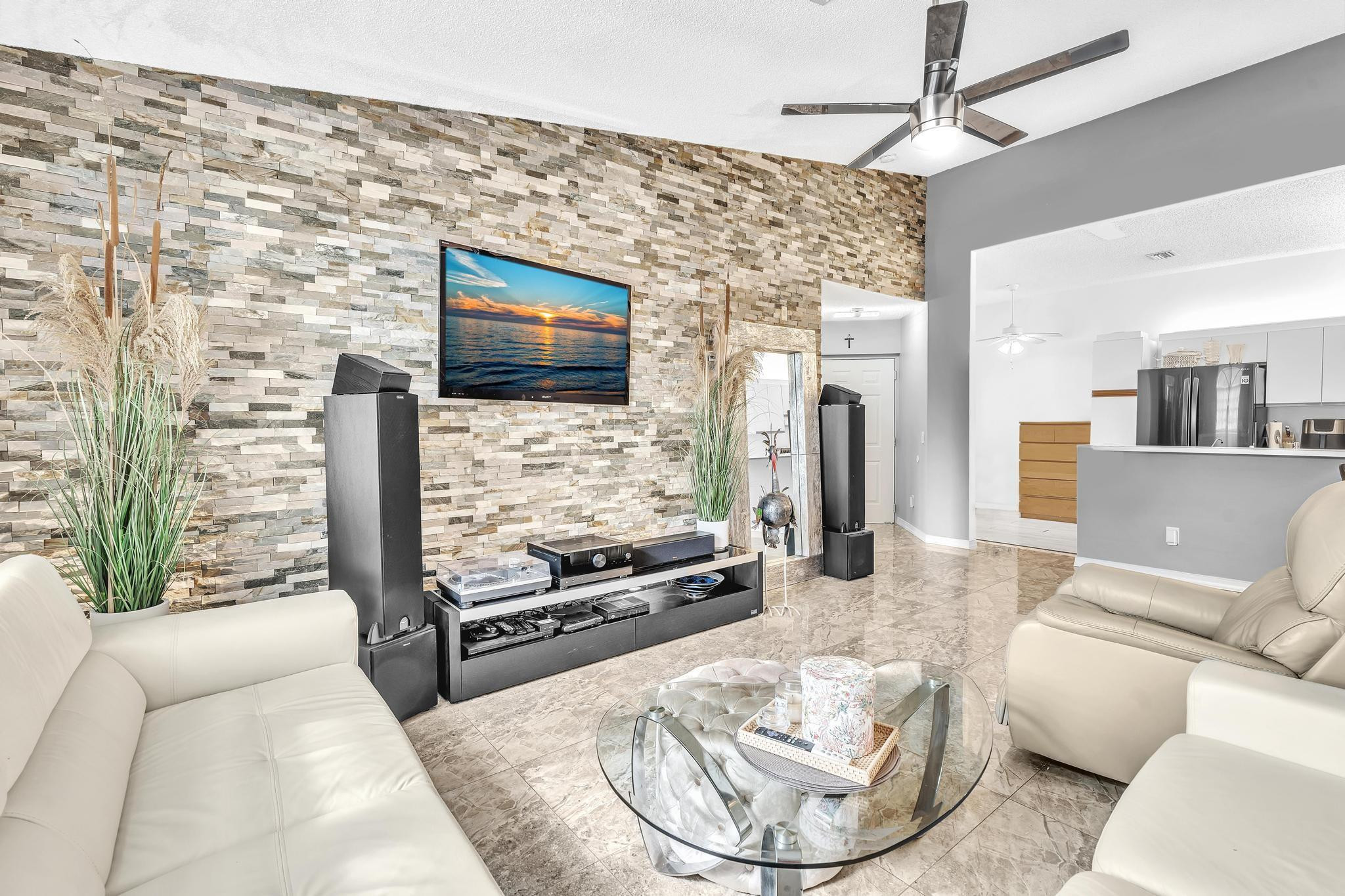 Platina Alexandra Village - Residential