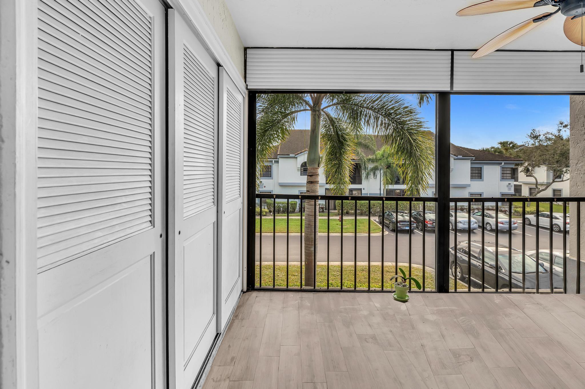 Platina Alexandra Village - Residential