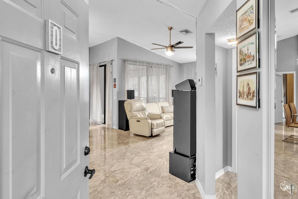 Photo of 5395 Firenze Drive #O, Boynton Beach, FL 33437 (MLS # F10556782)