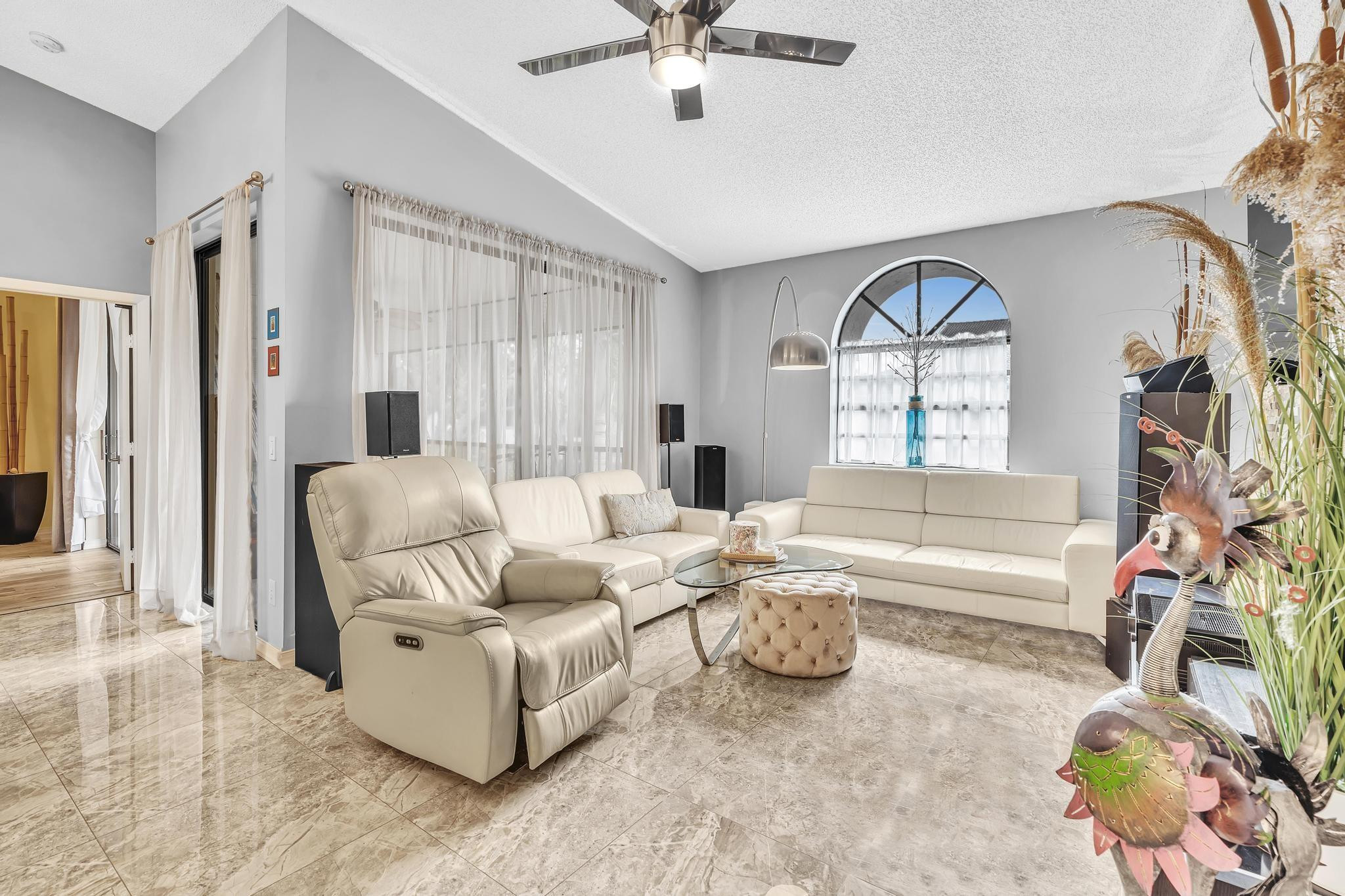 Platina Alexandra Village - Residential