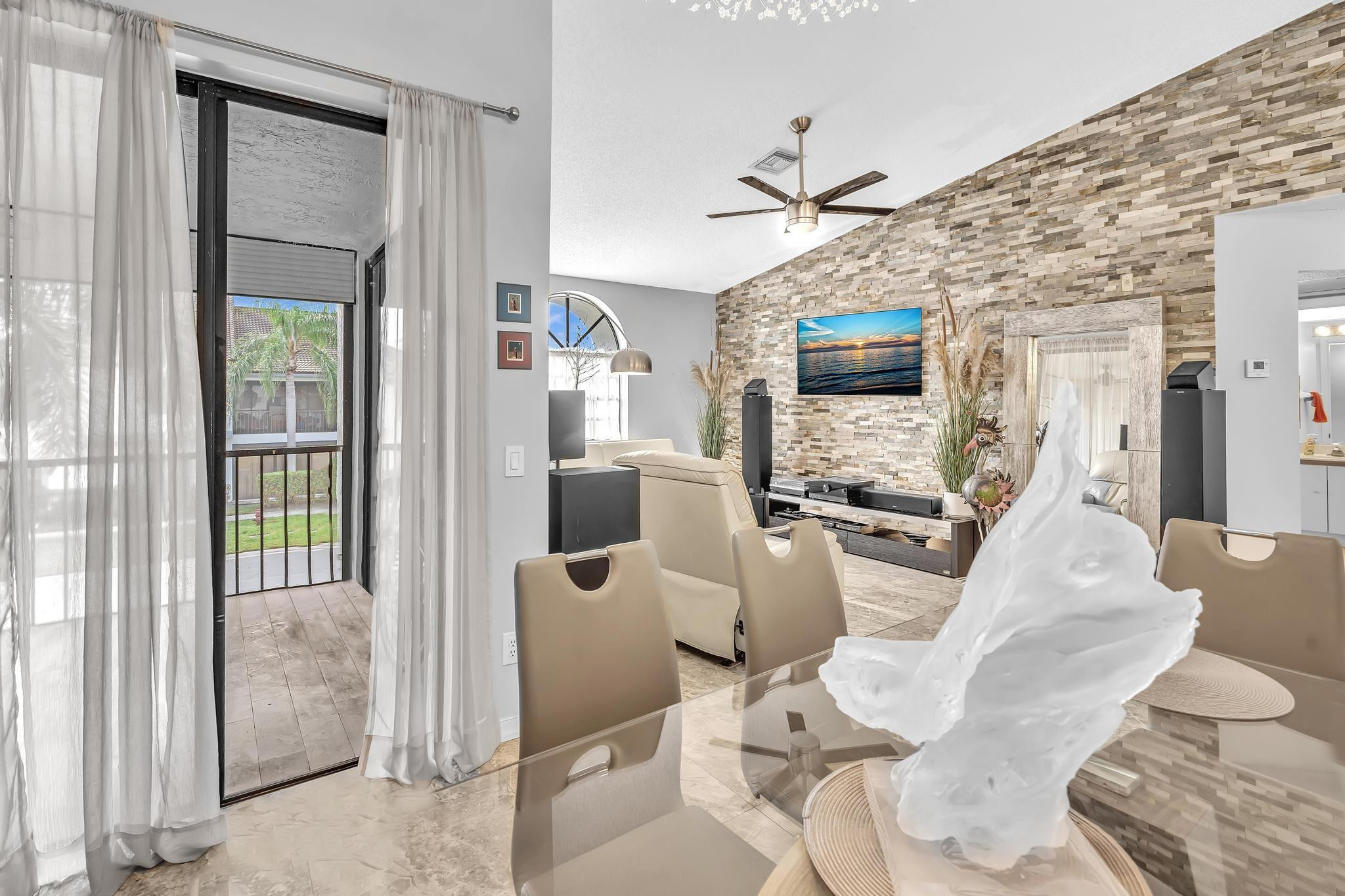 Platina Alexandra Village - Residential