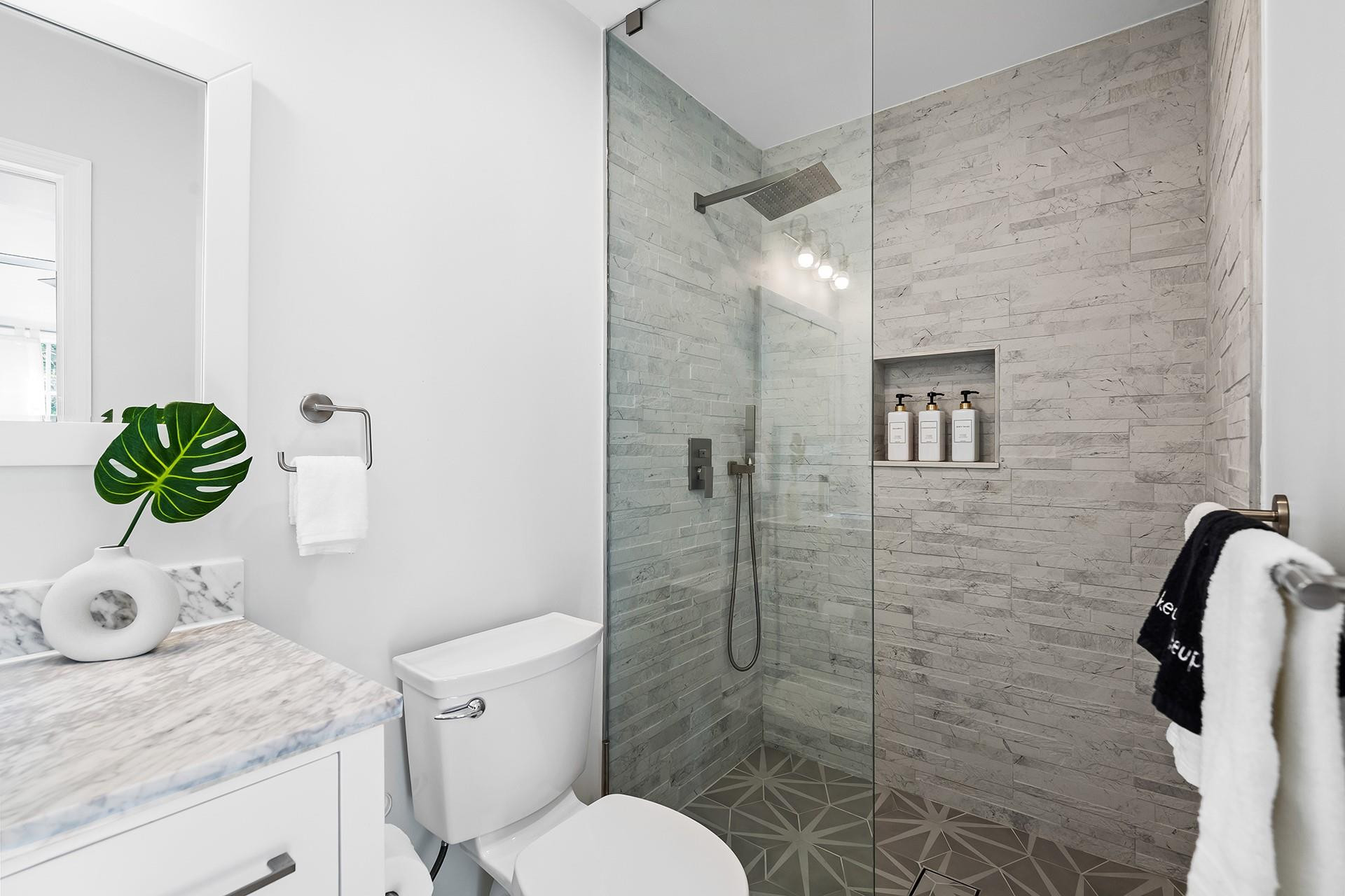 Lauderdale 2-9 D - Residential Lease