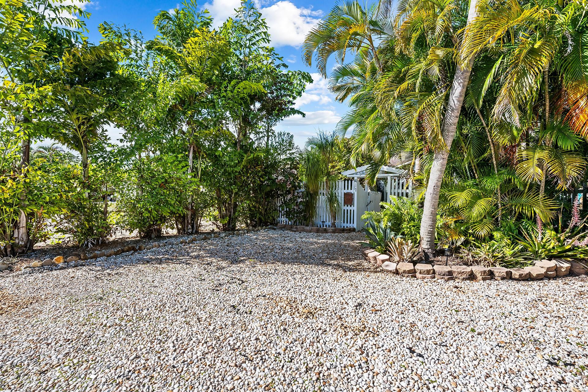 Lauderdale 2-9 D - Residential Lease