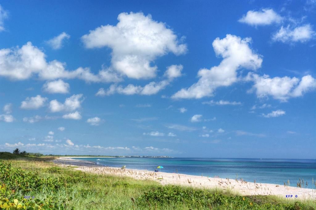 Photo of 12779 SE Old Cypress Drive #8-904, Hobe Sound, FL 33455 (MLS # R10784153)