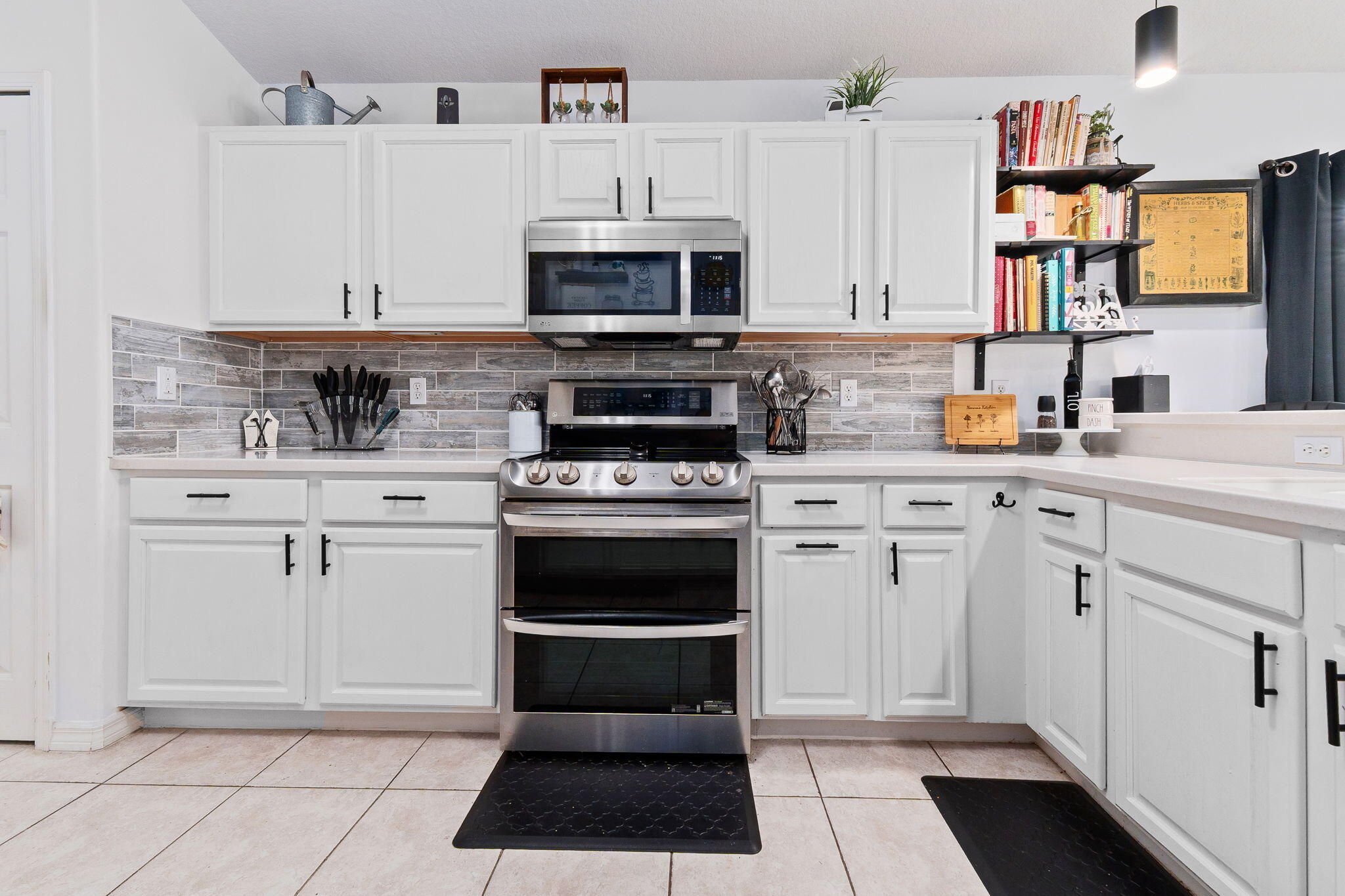 Sawgrass Lakes Phase 5 - Residential