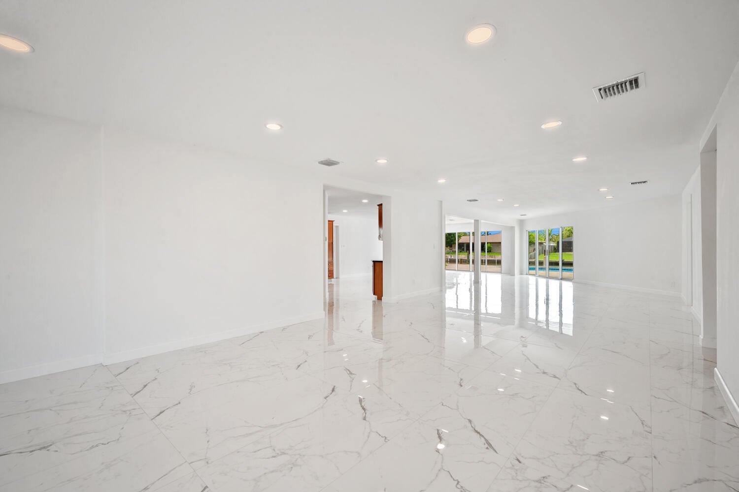 1718 Rio Vista Drive