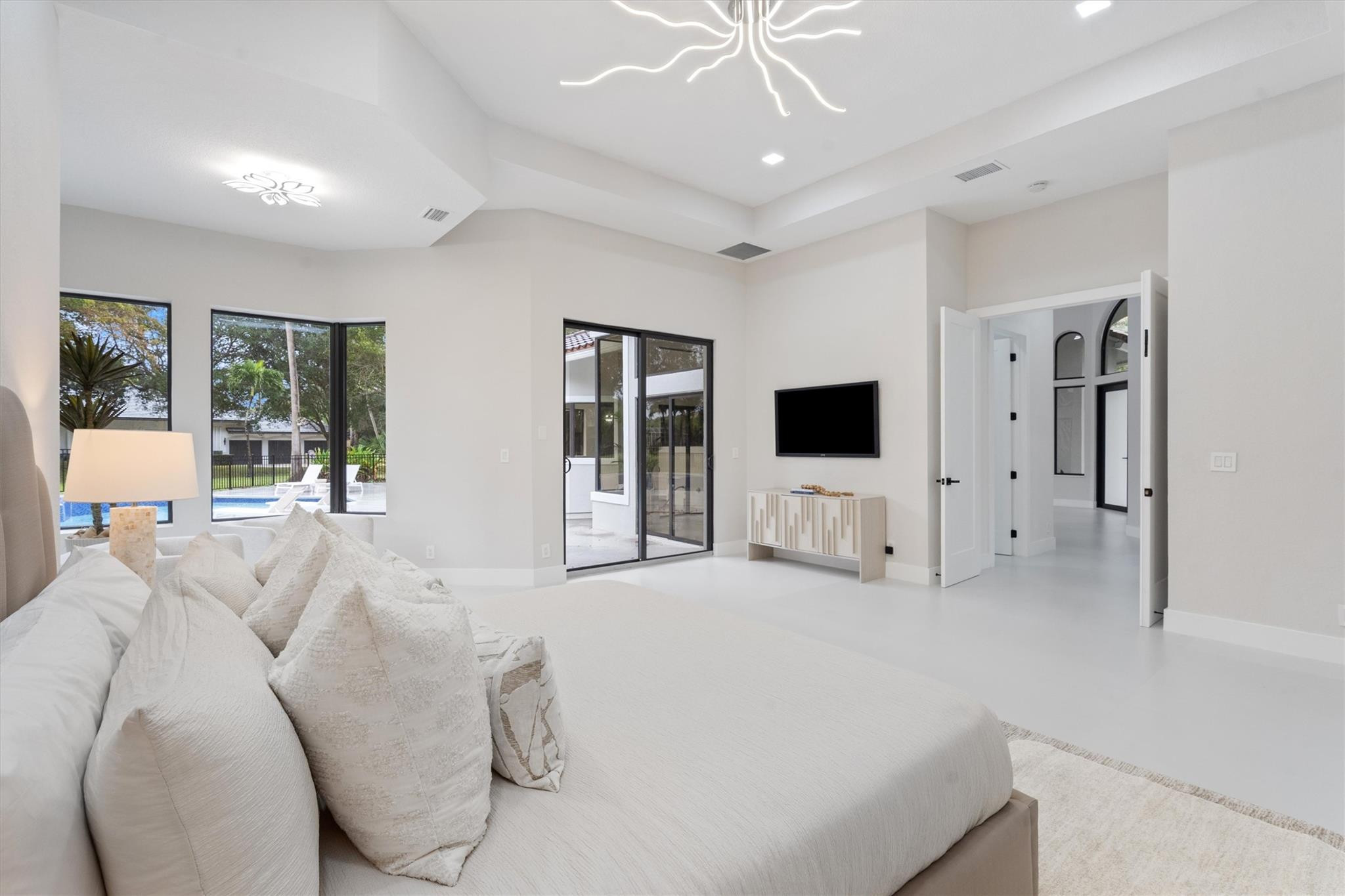 Whispering Woods 118-25 B - Residential