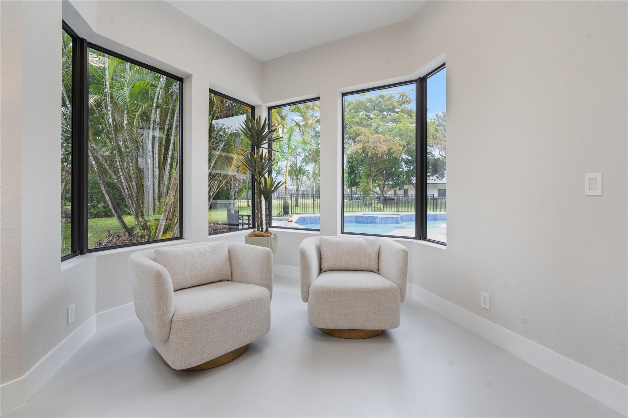 Whispering Woods 118-25 B - Residential