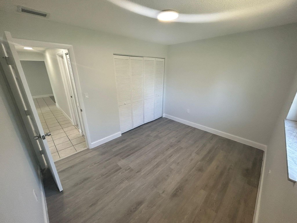 Jc Langes 14-67 B - Residential Lease