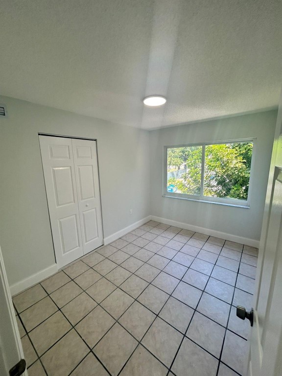 Jc Langes 14-67 B - Residential Lease