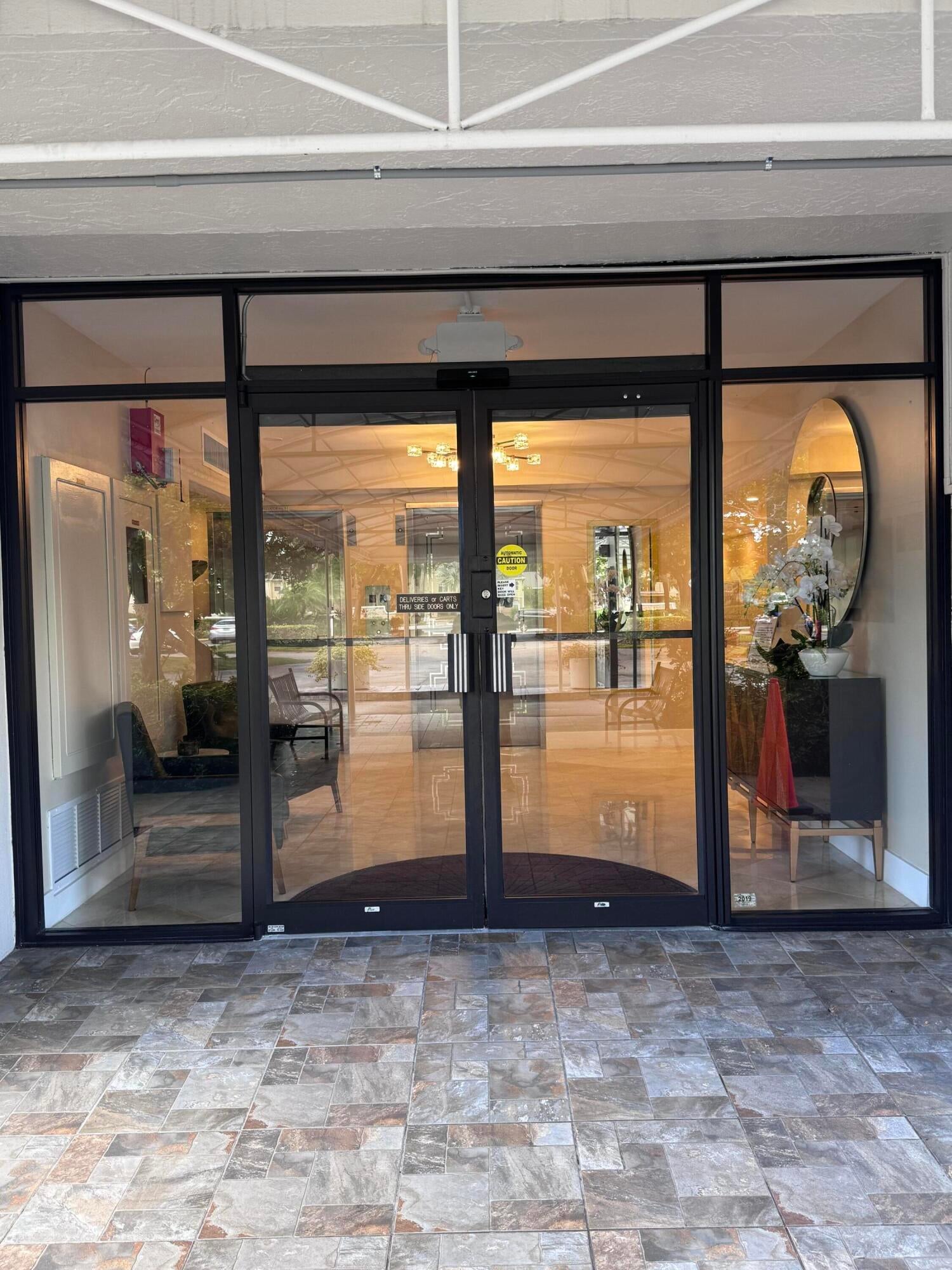 2900 N COURSE Drive 305
