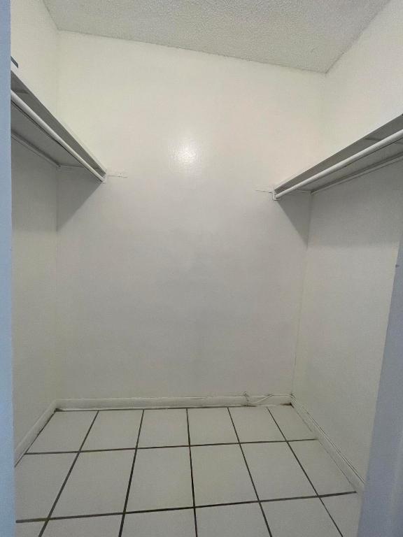 SPANISH OAKS CONDO - Residential