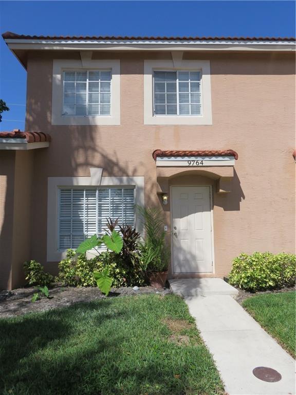 SANTA CRUZ - Residential Lease