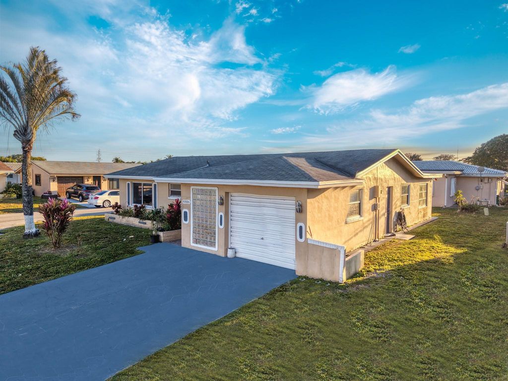 Photo of 4806 NW 49 Drive, Tamarac, FL 33319 (MLS # F10551072)