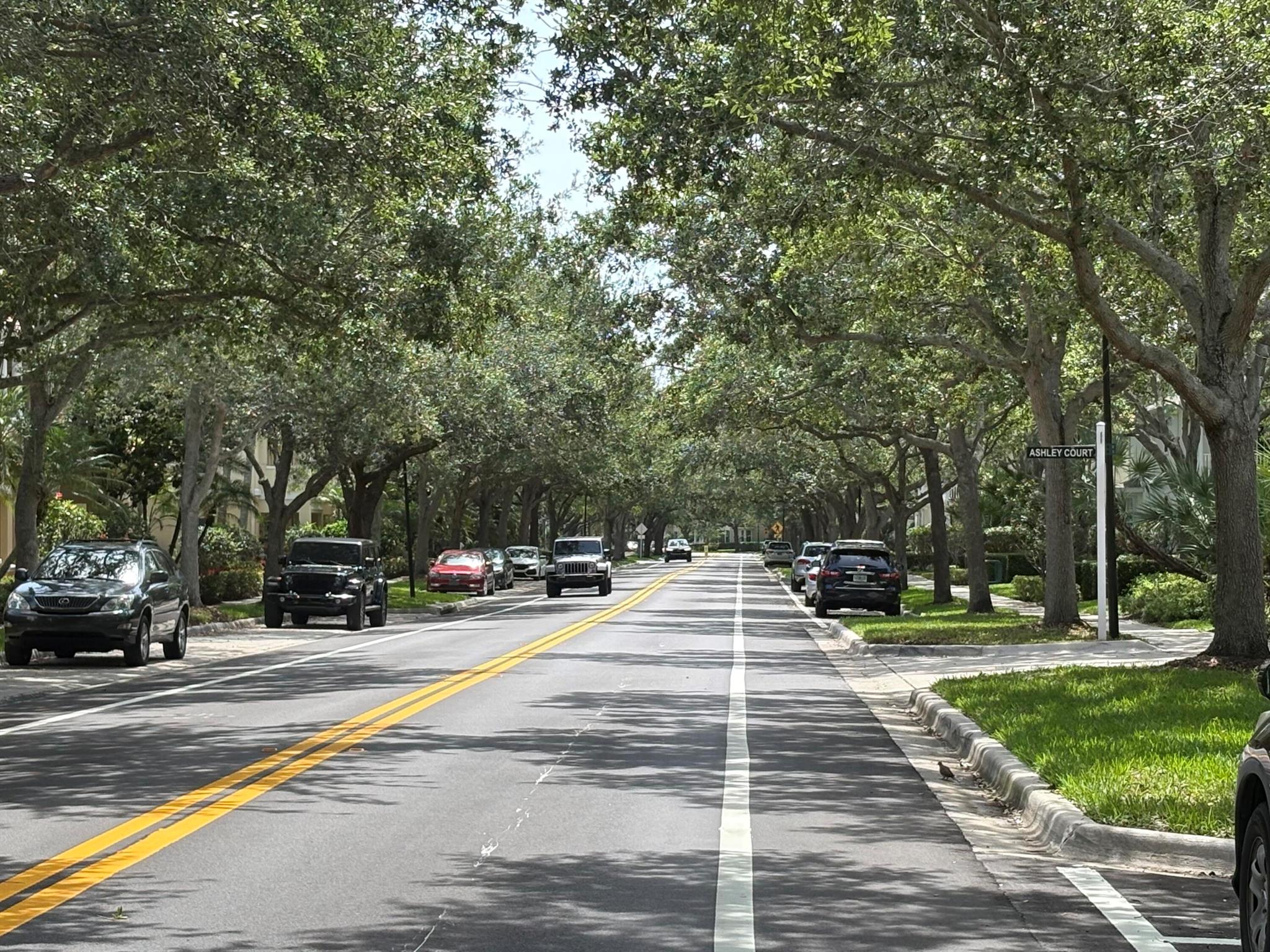 CHARLESTON COURT AT ABACO - Residential