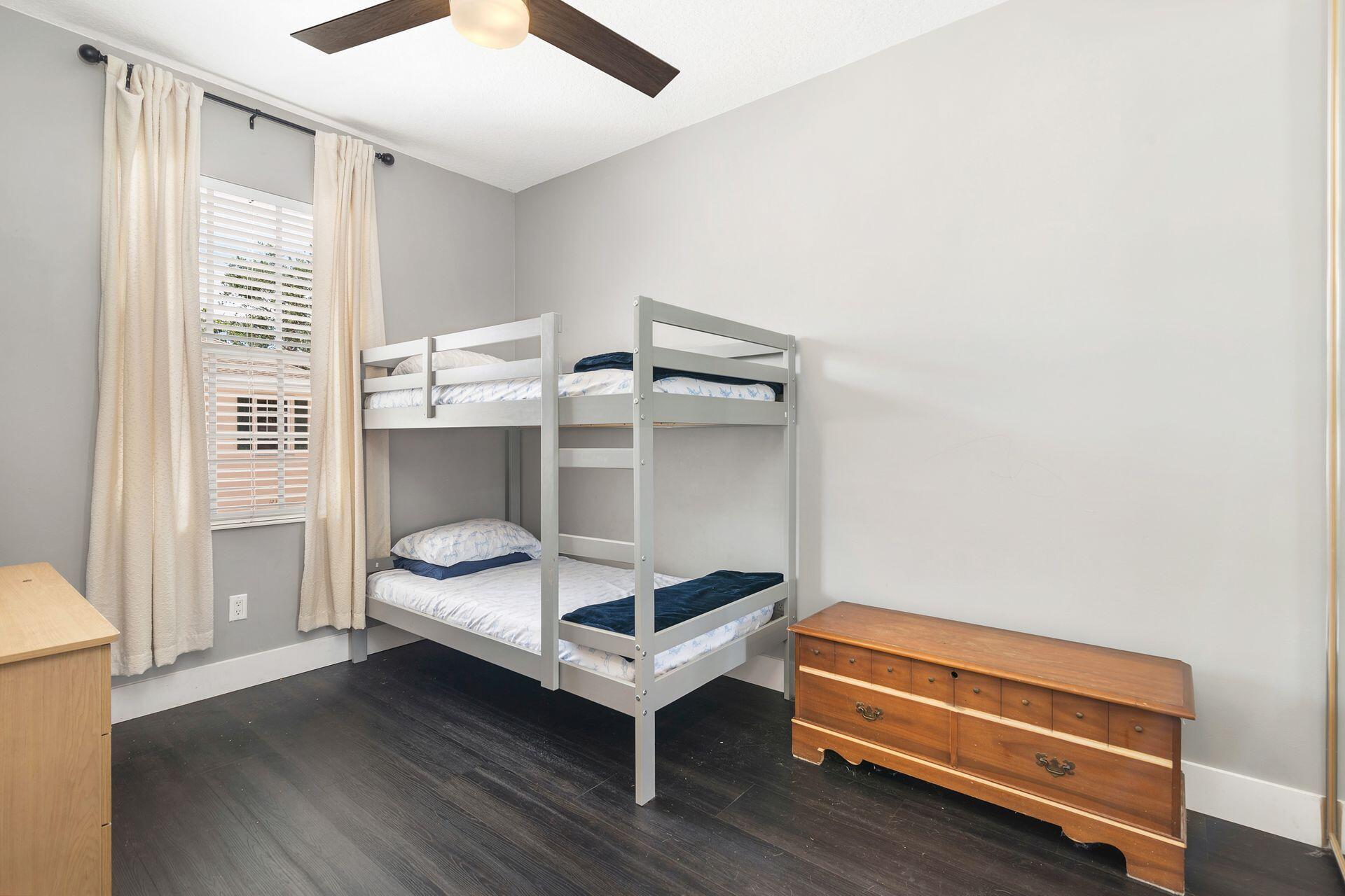 CHARLESTON COURT AT ABACO - Residential