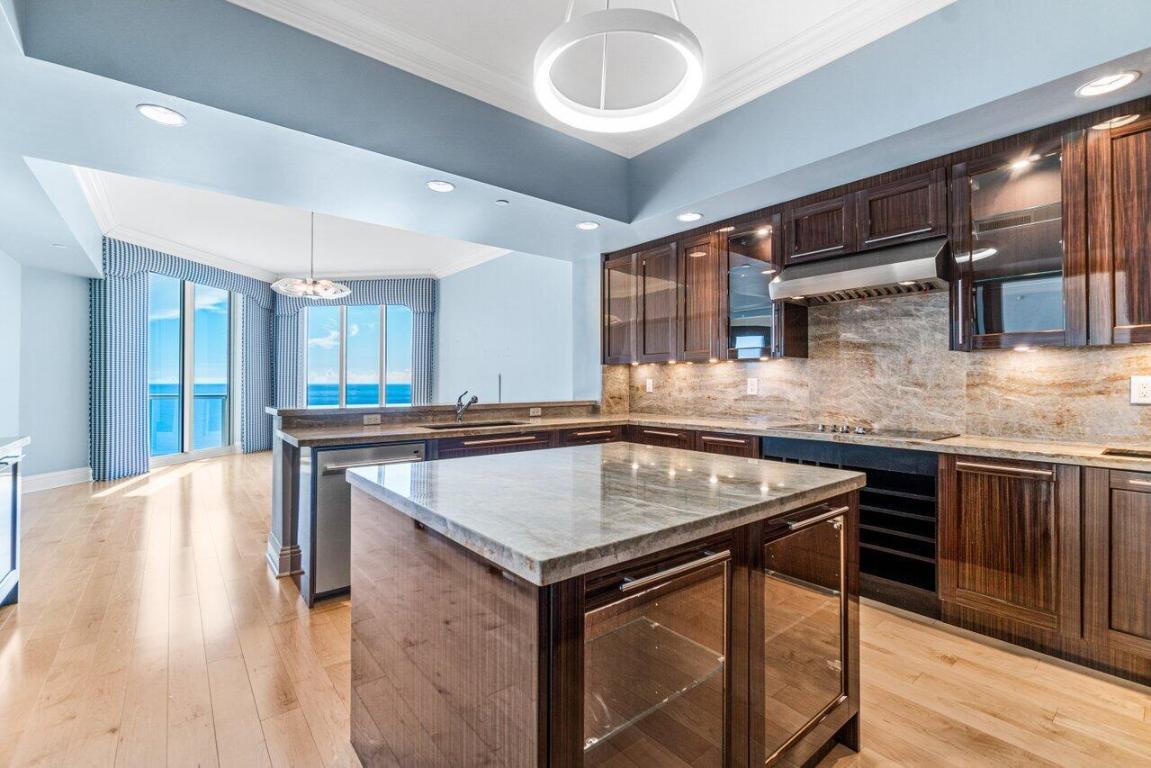 2700 NORTH OCEAN CONDO - Residential