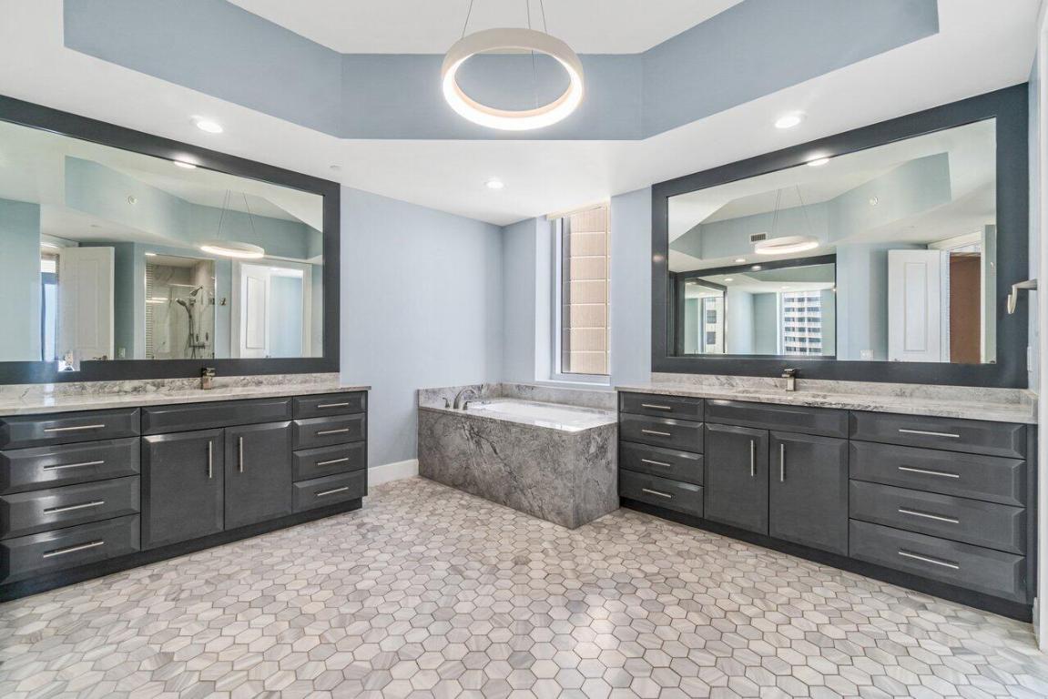 2700 NORTH OCEAN CONDO - Residential