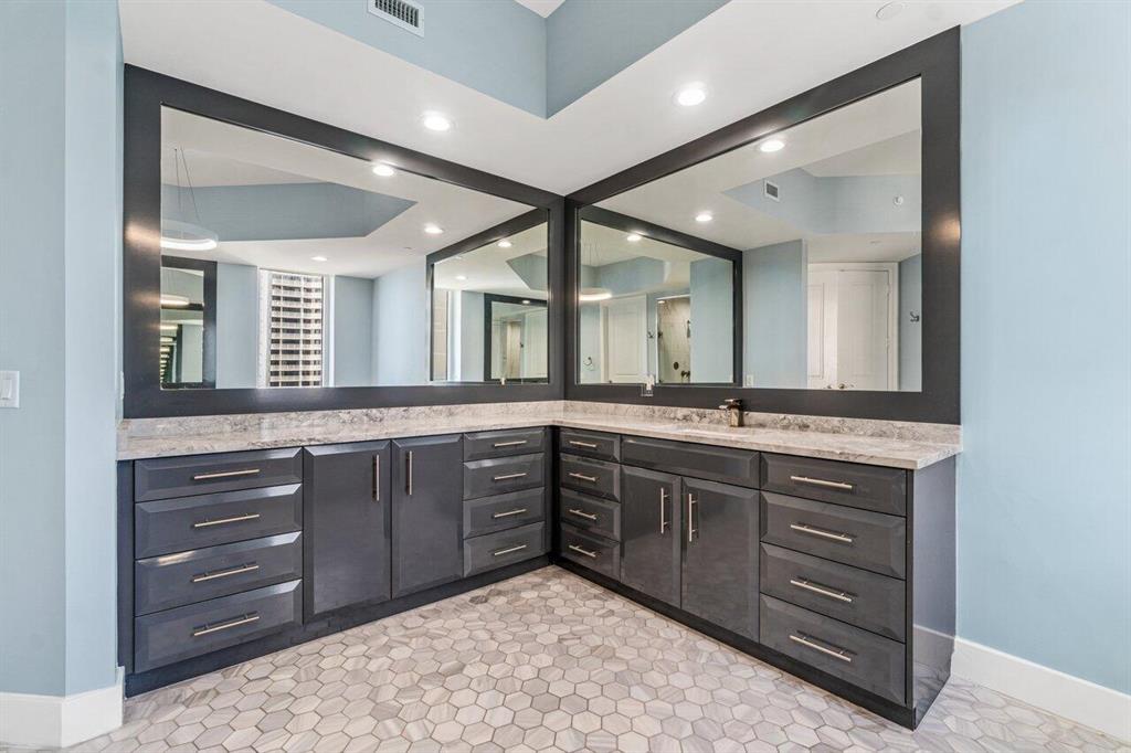 2700 NORTH OCEAN CONDO - Residential