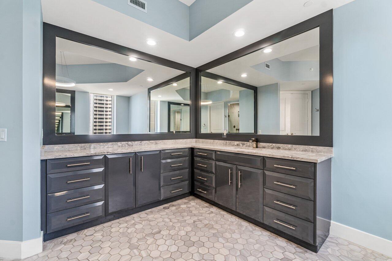 2700 NORTH OCEAN CONDO - Residential