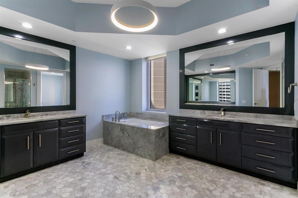 2700 NORTH OCEAN CONDO - Residential